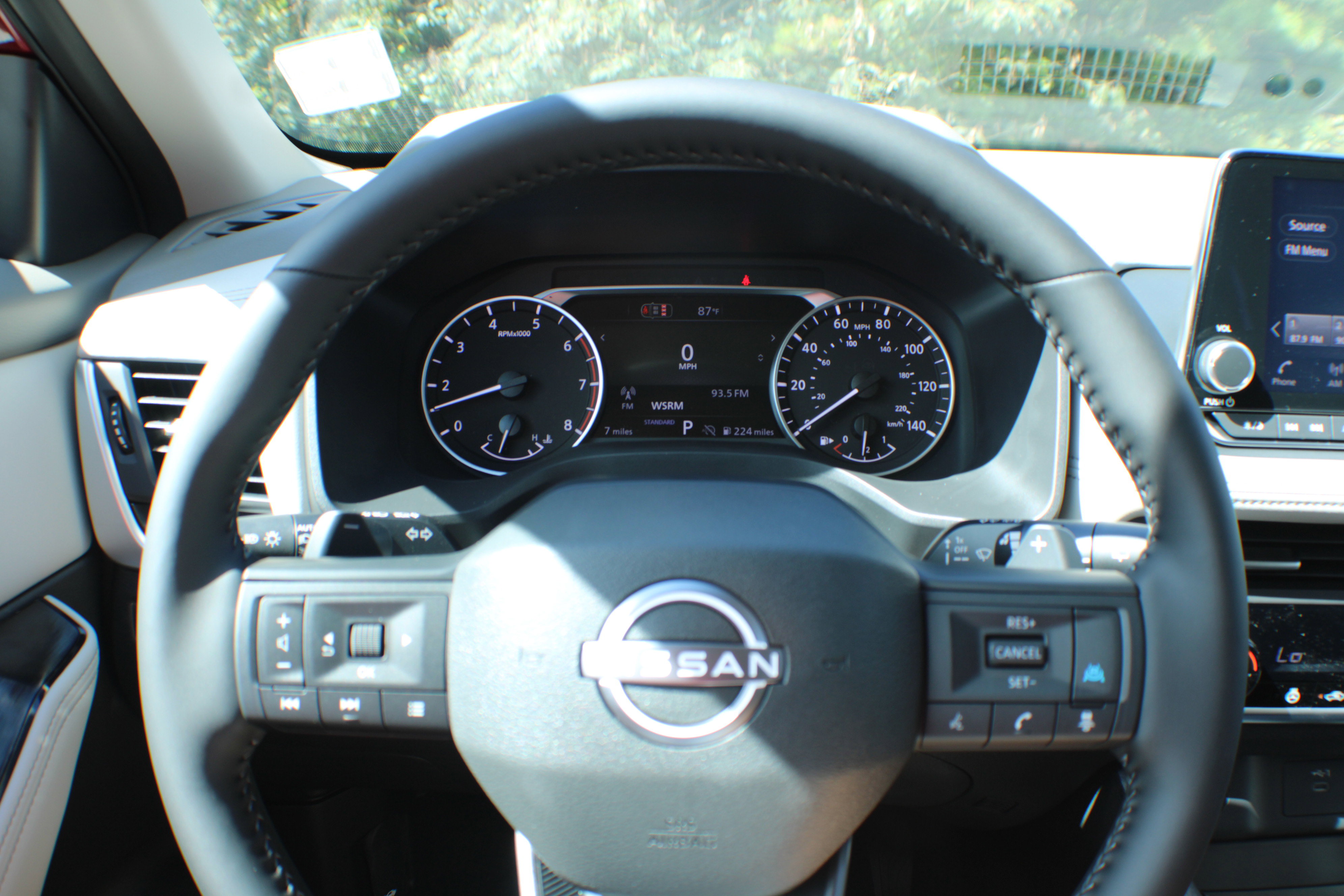 2026 Nissan Rogue SV photo 3