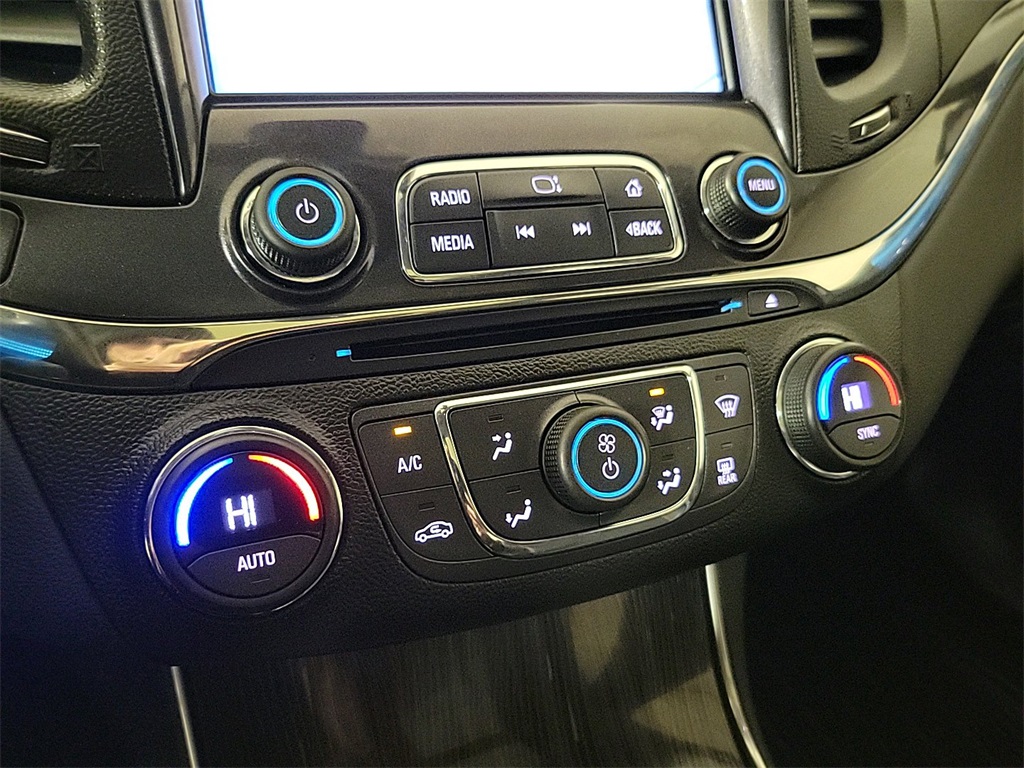 2019 CHEVROLET IMPALA - Image 19