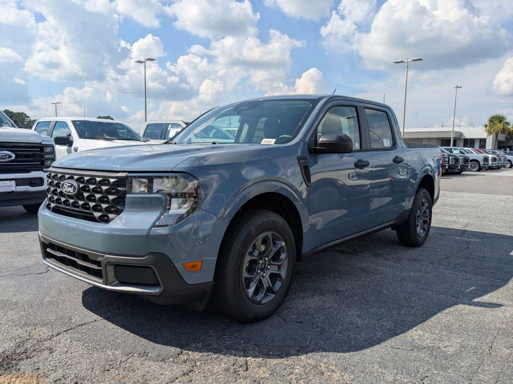 2025 Ford Maverick XLT photo 6