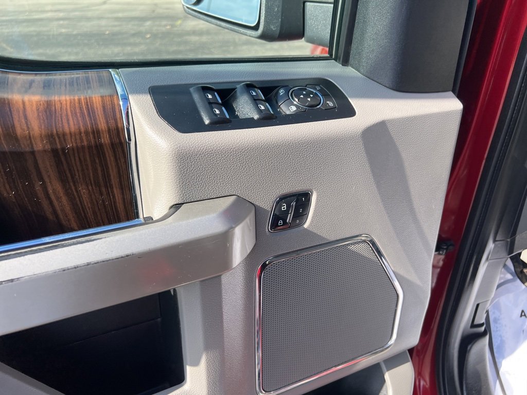 2017 Ford F-150 XL photo 16
