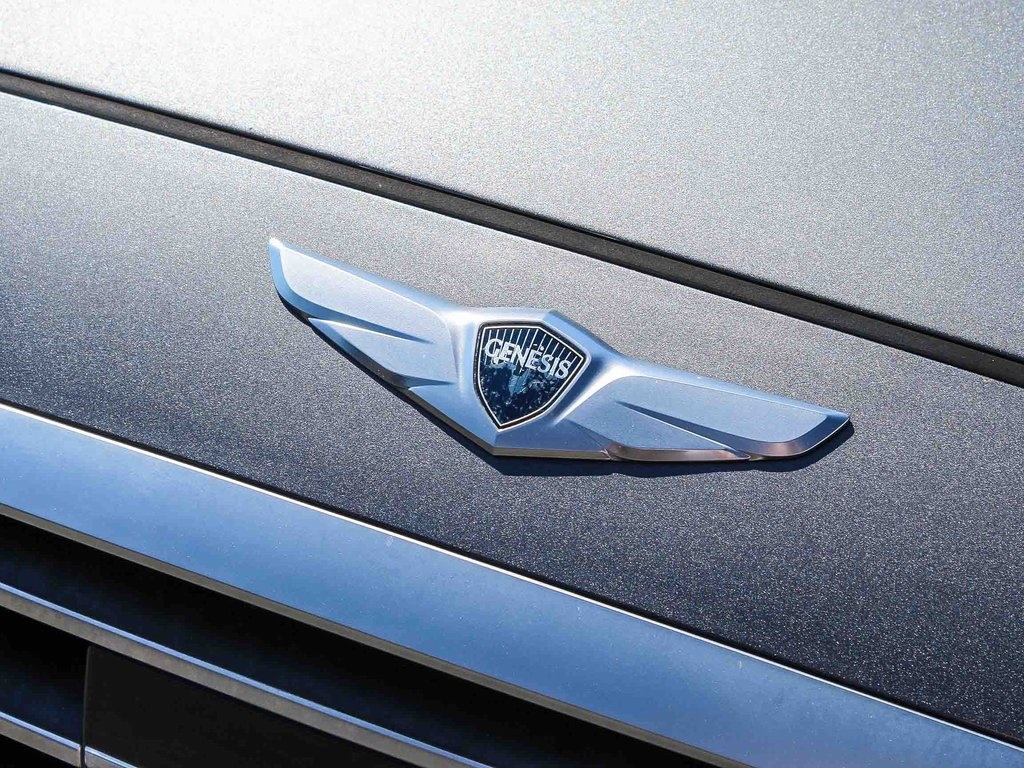 2015 Hyundai Genesis 5.0 photo 5