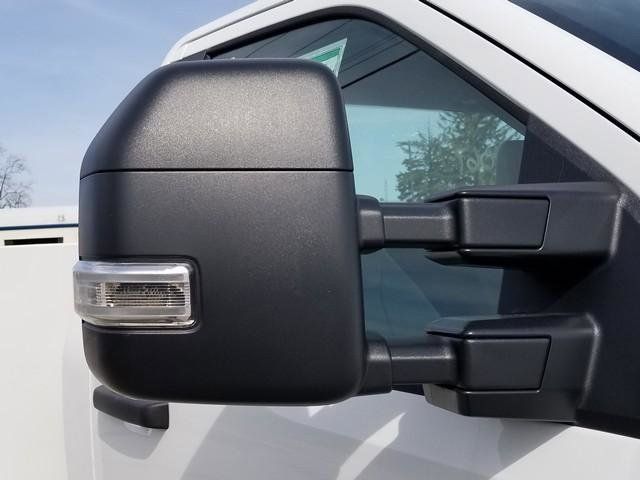 2025 Ford F-350 XL photo 9