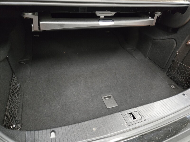 2013 Mercedes Benz E 350 photo 12