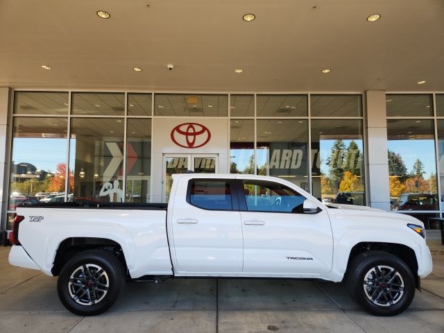 2025 Toyota Tacoma TRD Sport 4x4 Double Cab Long Bed photo 2
