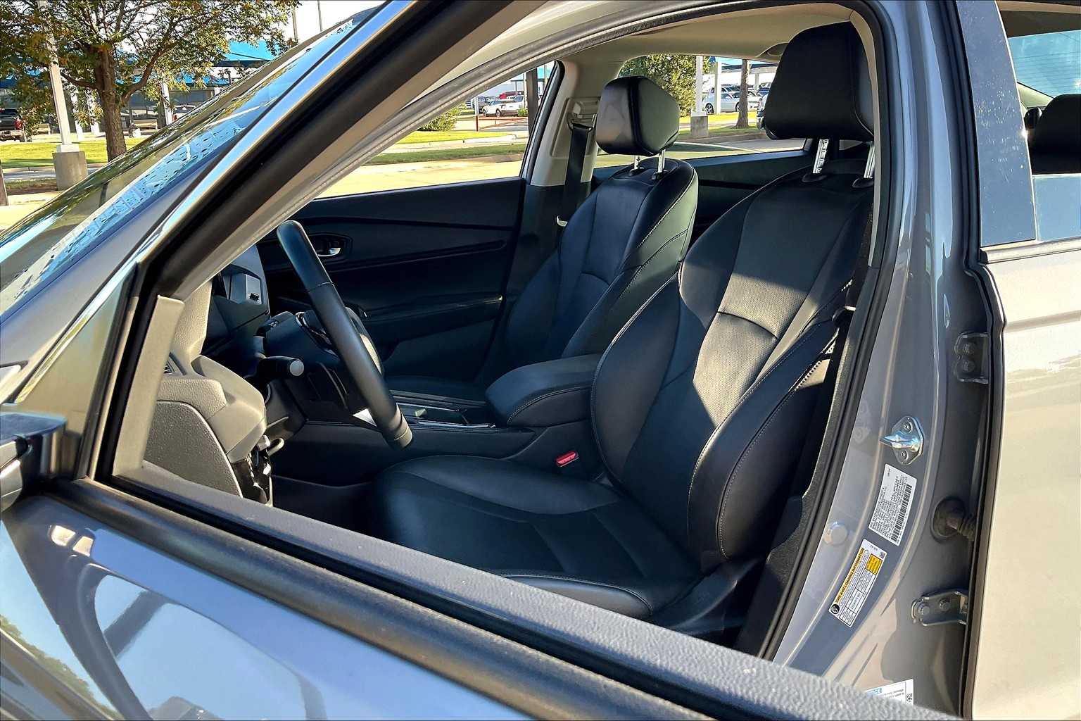 2024 Honda Accord Hybrid Touring photo 7