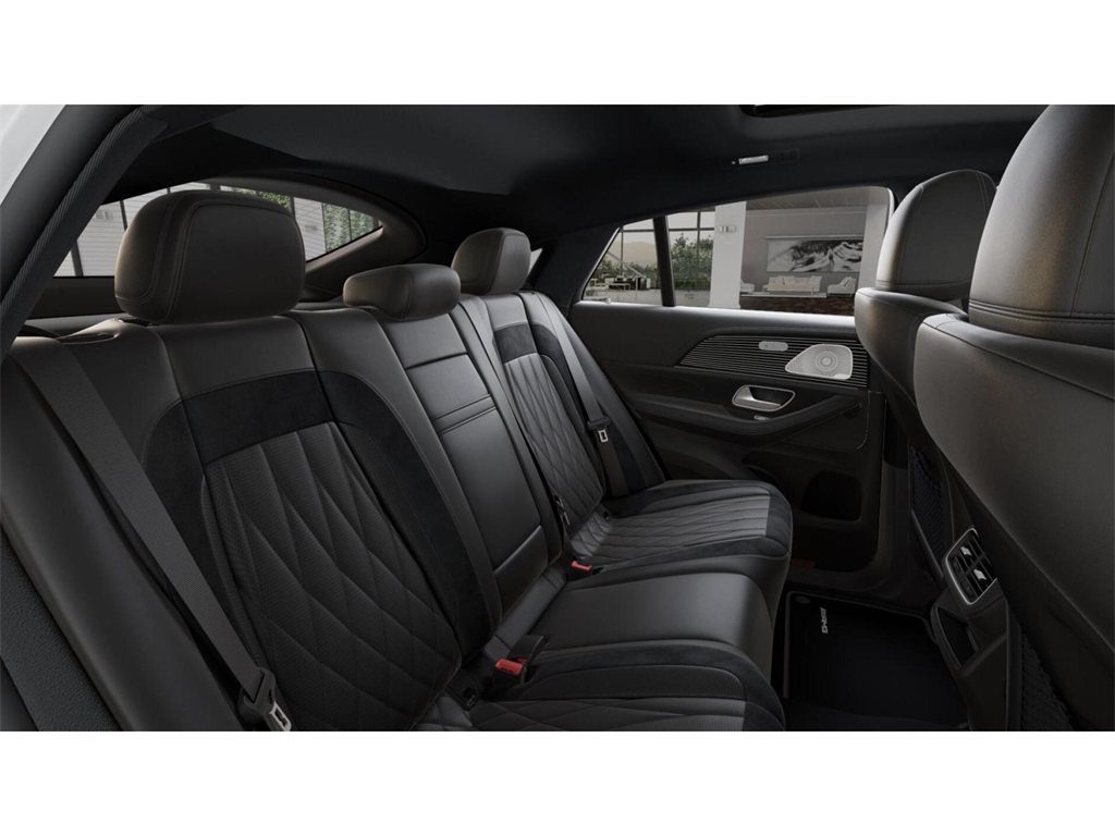 2025 Mercedes Benz GLE 53 AMG 4MATIC photo 4