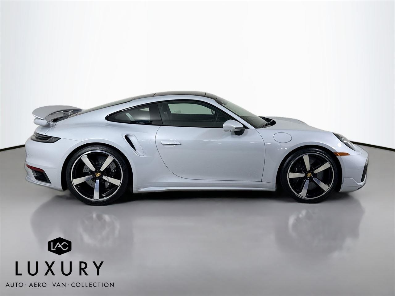 2024 Porsche 911 Turbo Sport Classic photo 3