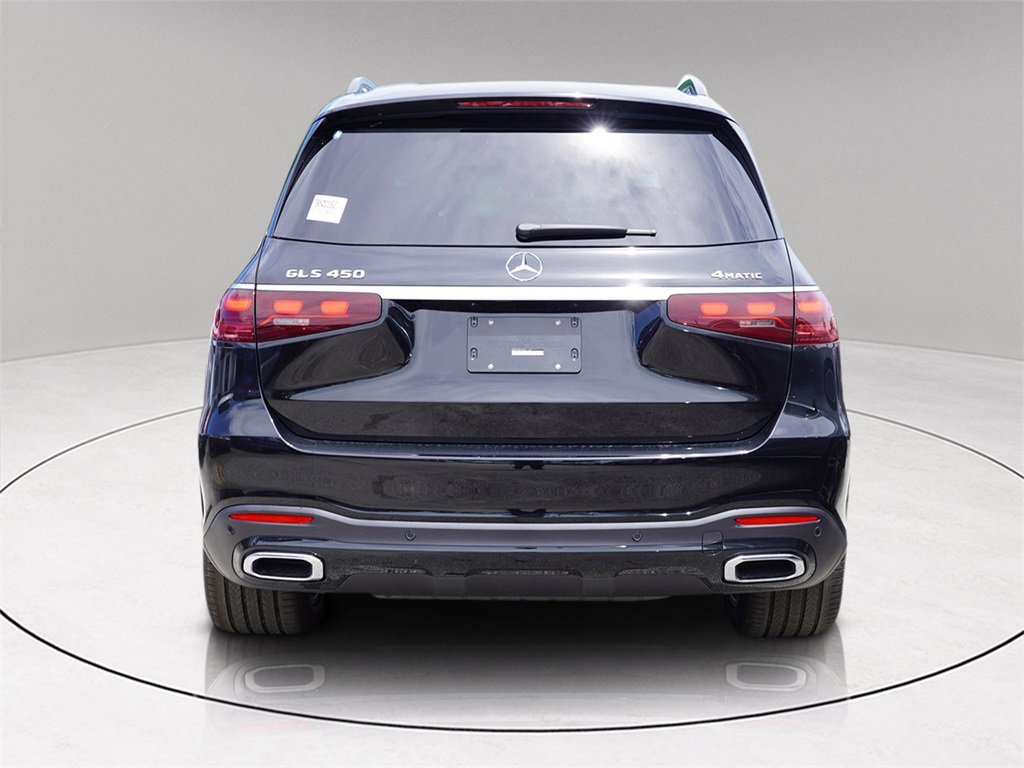 2026 Mercedes Benz GLS 450 4MATIC photo 5