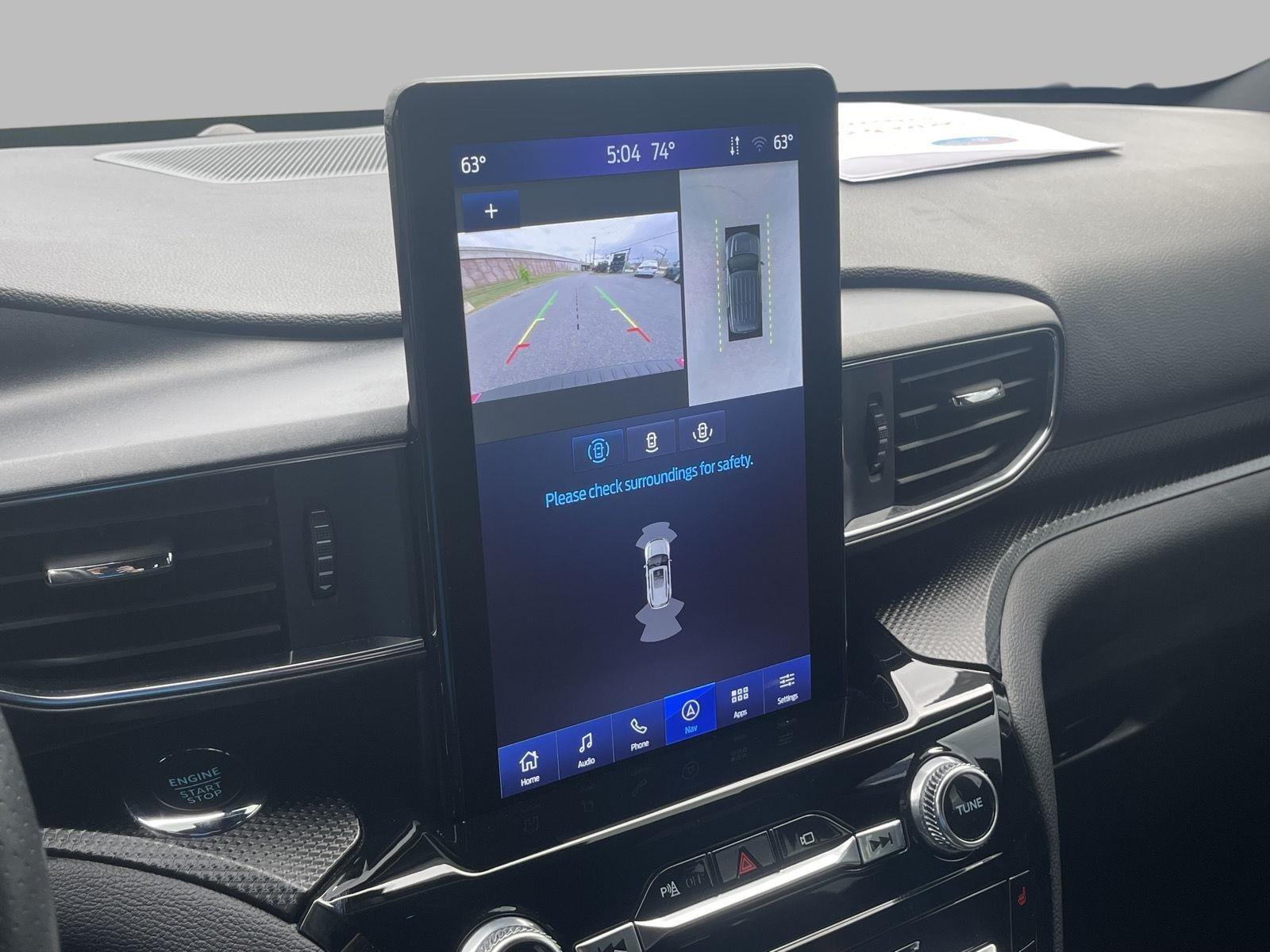 2022 Ford Explorer ST photo 31