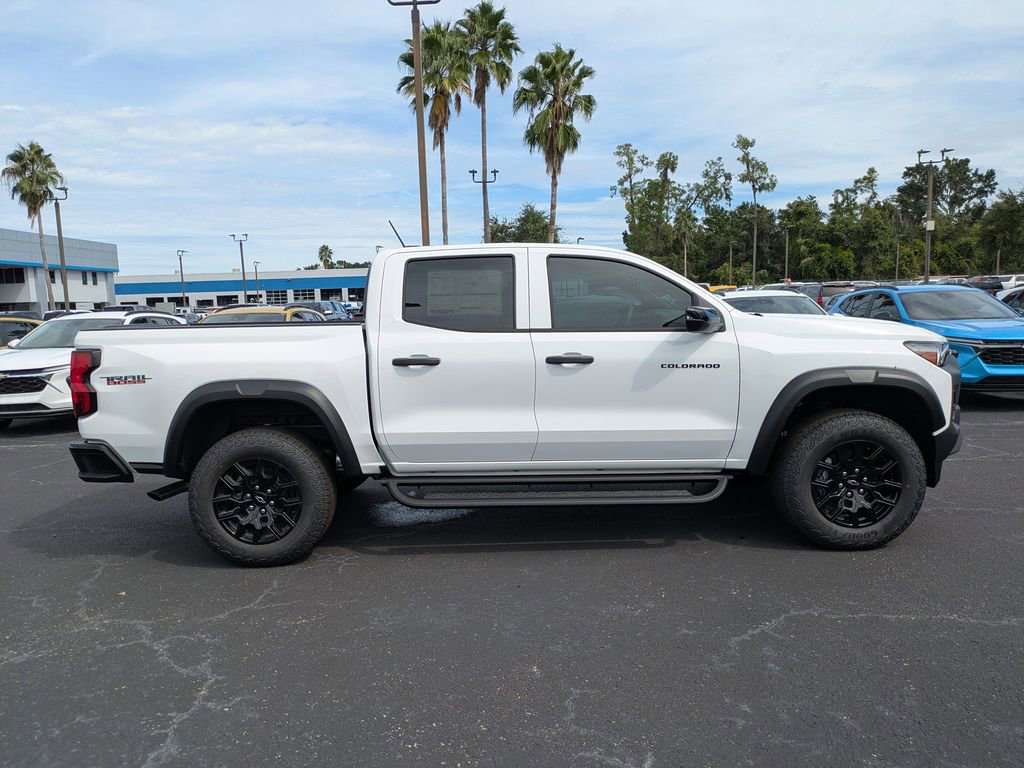 2026 Chevrolet Colorado Trail Boss photo 3