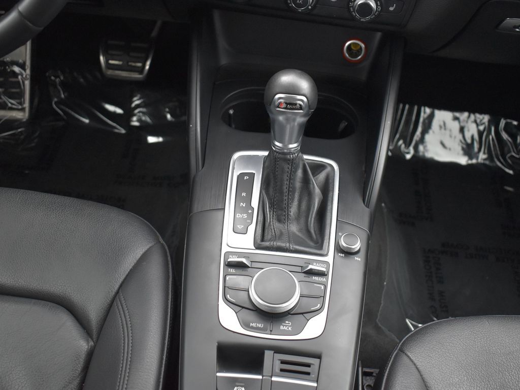 2015 Audi A3 1.8T Premium photo 19