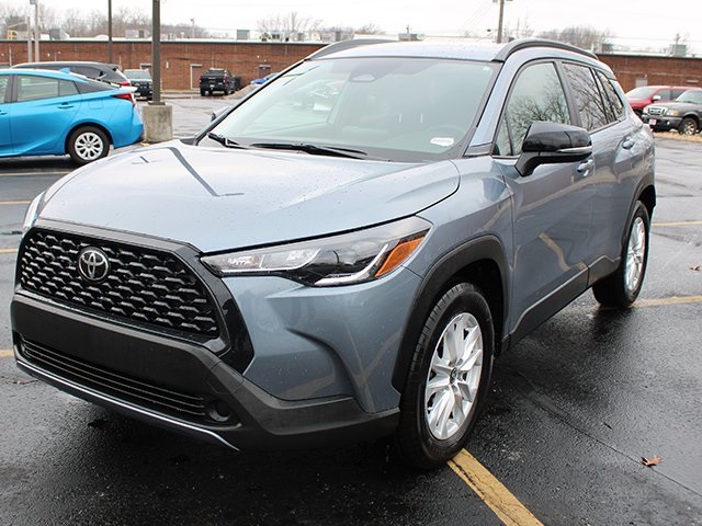 Used 2025 Toyota Corolla Cross LE with VIN 7MUCAABG2SV124755 for sale in Northfield, Minnesota