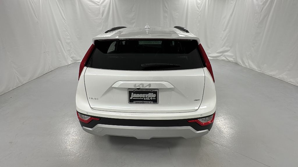 2025 Kia Niro EX photo 4