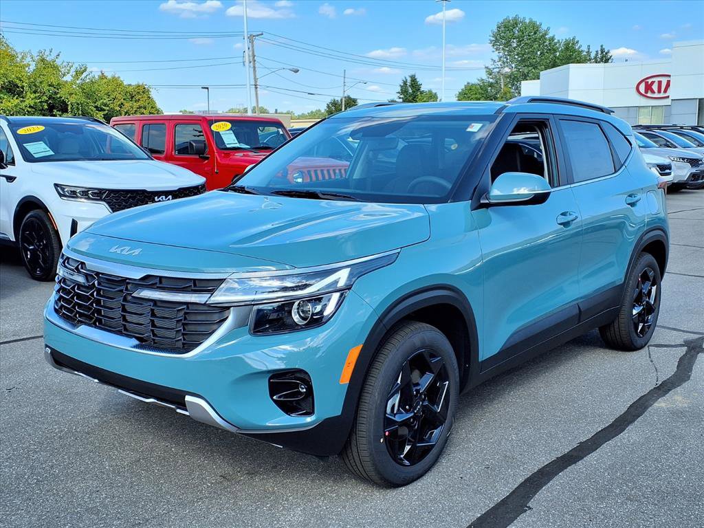 2026 Kia Seltos EX photo 3