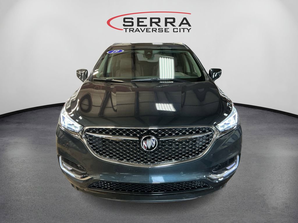 2019 Buick Enclave Avenir photo 2