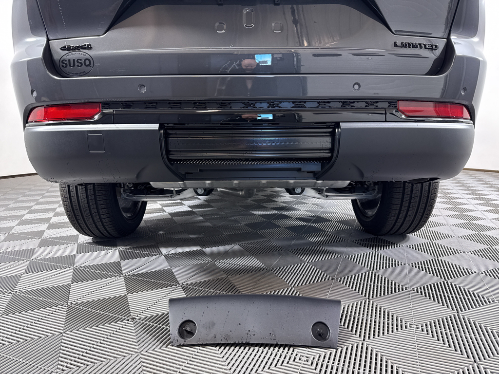 2025 Jeep Grand Cherokee Limited photo 4