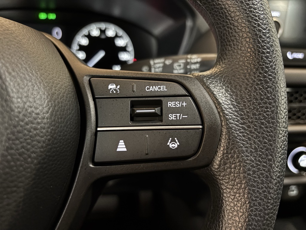 2023 Honda HR-V LX photo 12