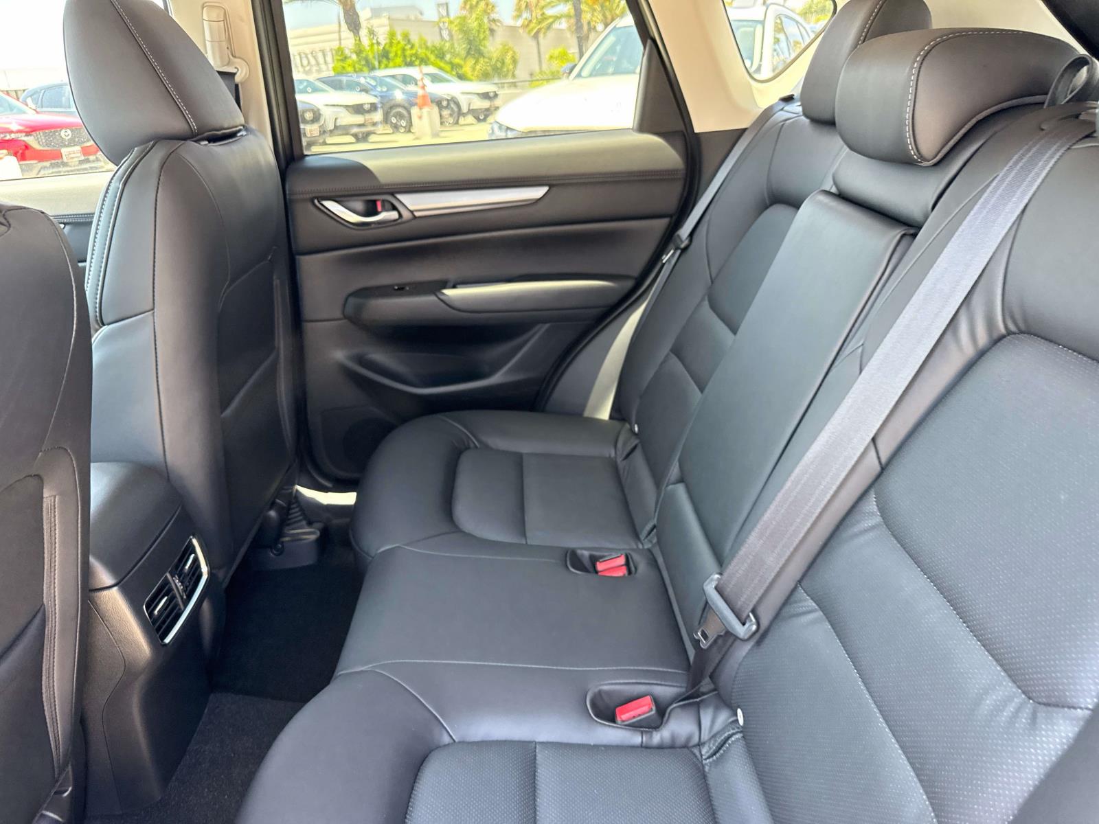 2025 Mazda CX-5 2.5 Select photo 4