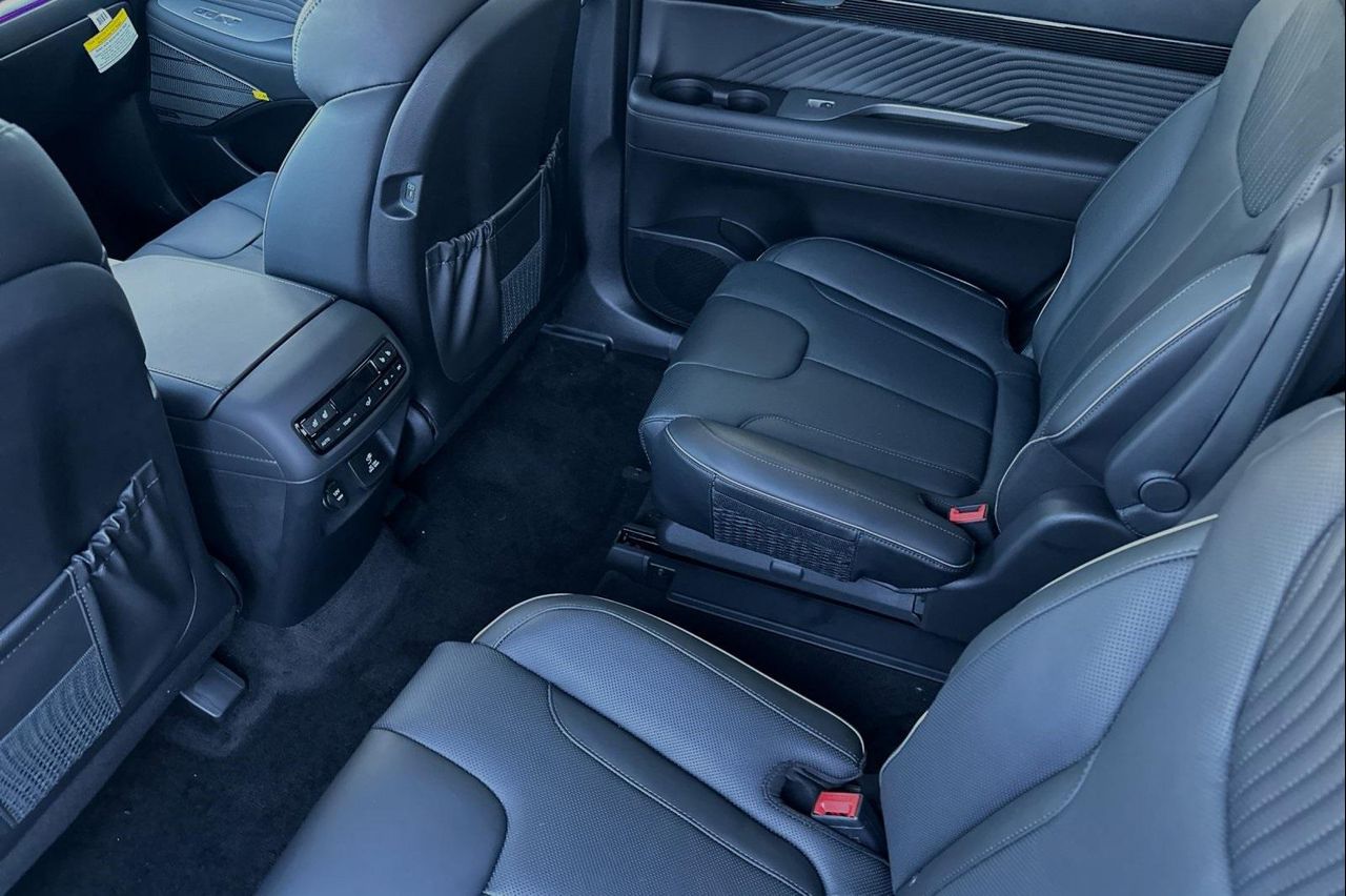 2025 Hyundai Palisade Calligraphy photo 11