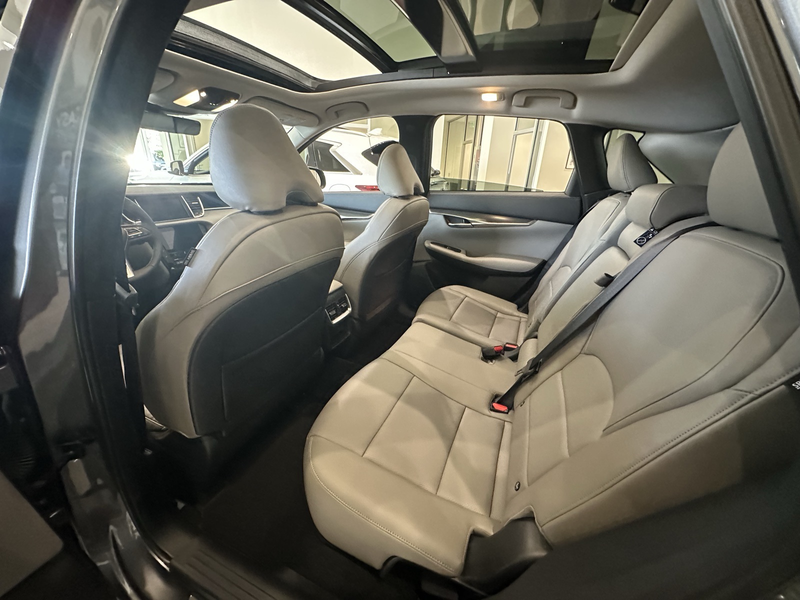 2025 Infiniti QX50 Luxe AWD photo 28