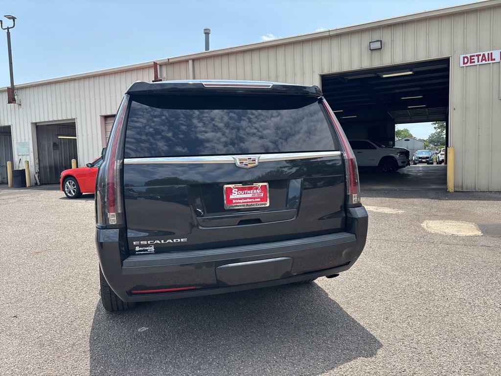 2019 Cadillac Escalade ESV Platinum photo 30