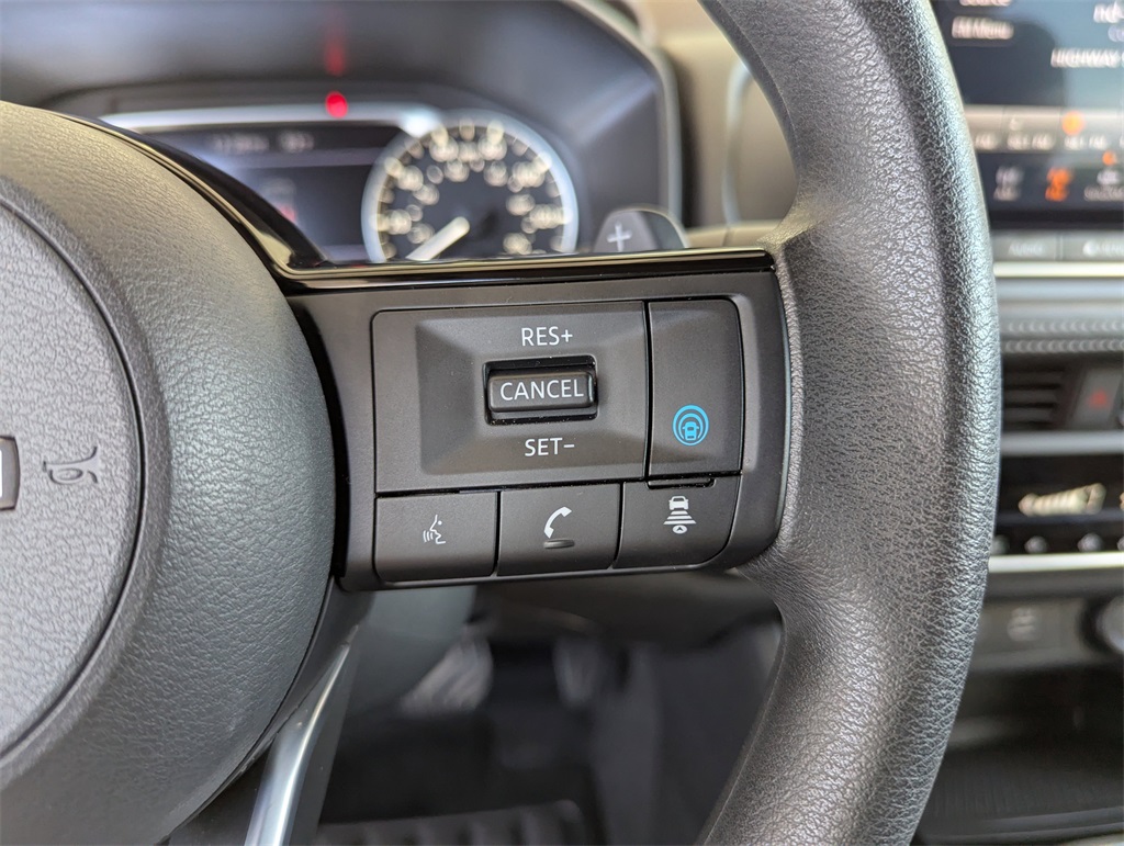 2023 Nissan Rogue SV photo 21