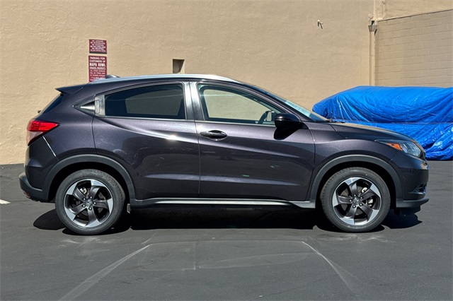 2018 Honda HR-V EX-L photo 2