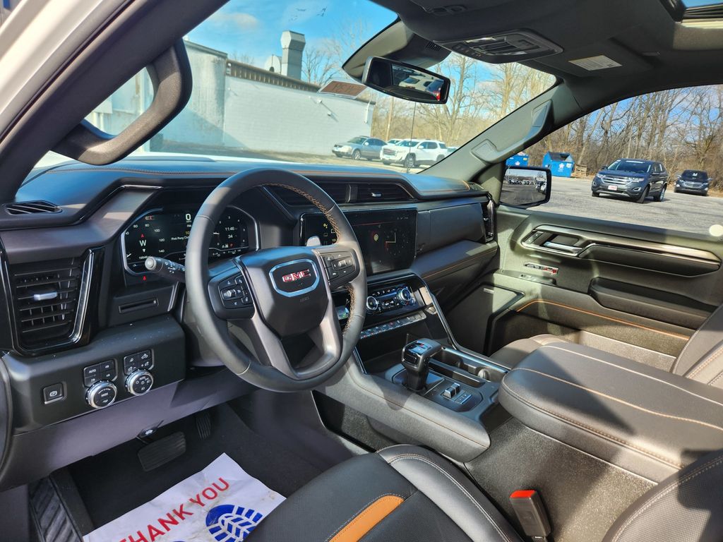 2024 GMC Sierra 1500 AT4's photo