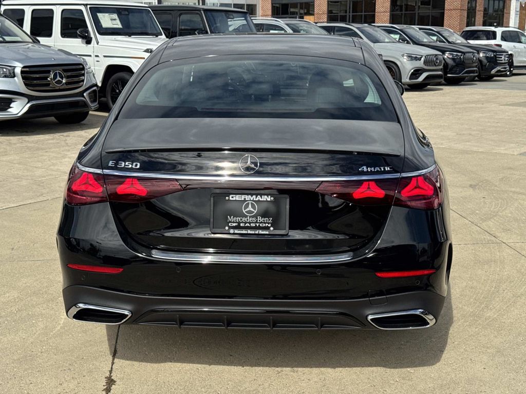 2026 Mercedes Benz E 350 4MATIC Sedan photo 4