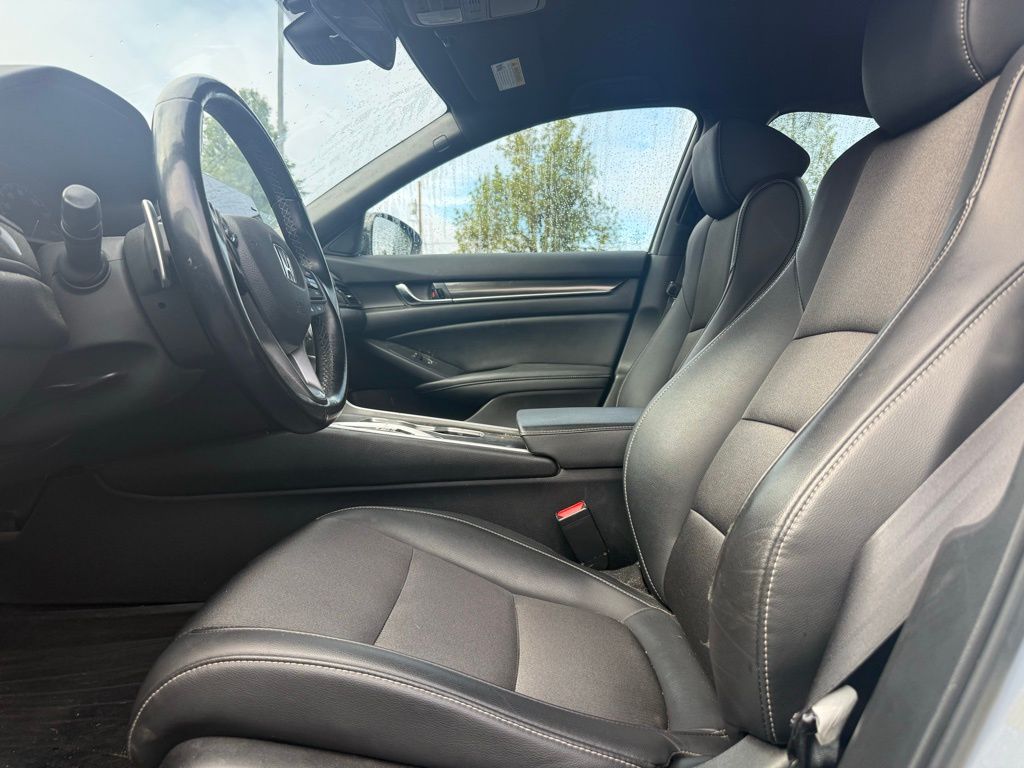 2022 Honda Accord Hybrid Sport photo 9