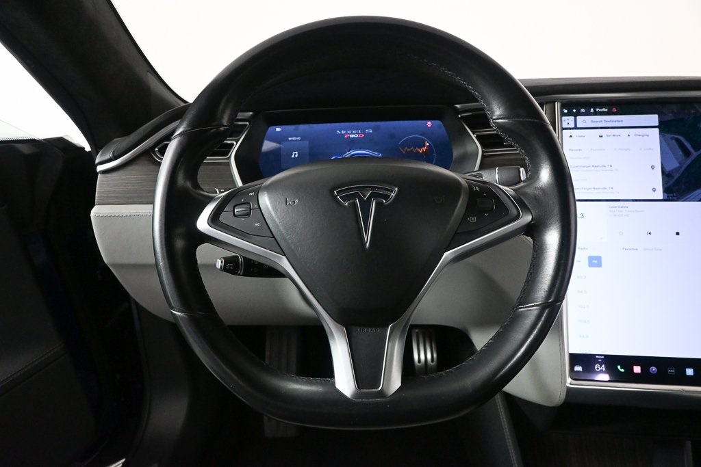 2015 Tesla Model S P90D photo 2