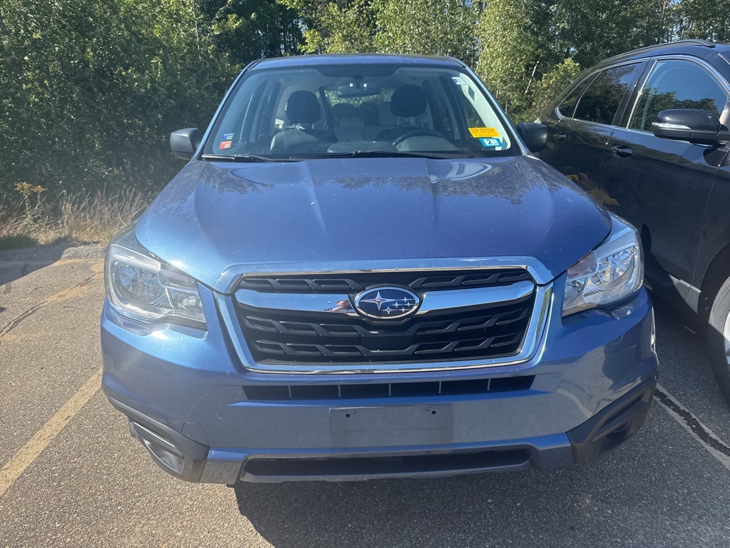 2018 Subaru Forester 2.5i photo 2