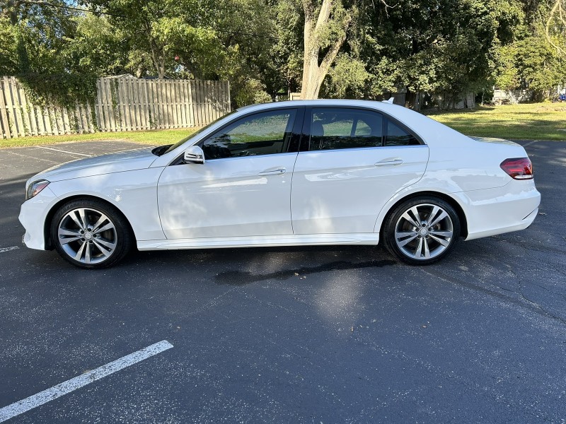 2014 Mercedes Benz E 350 Sport photo 4