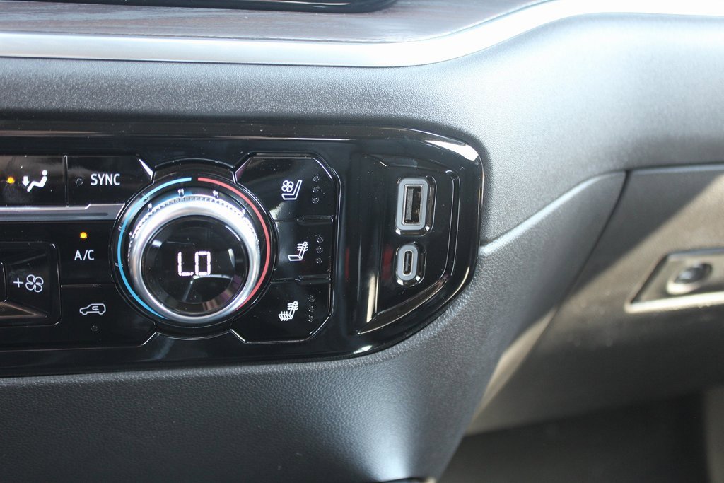 2026 Gmc Sierra 1500 SLT photo 17