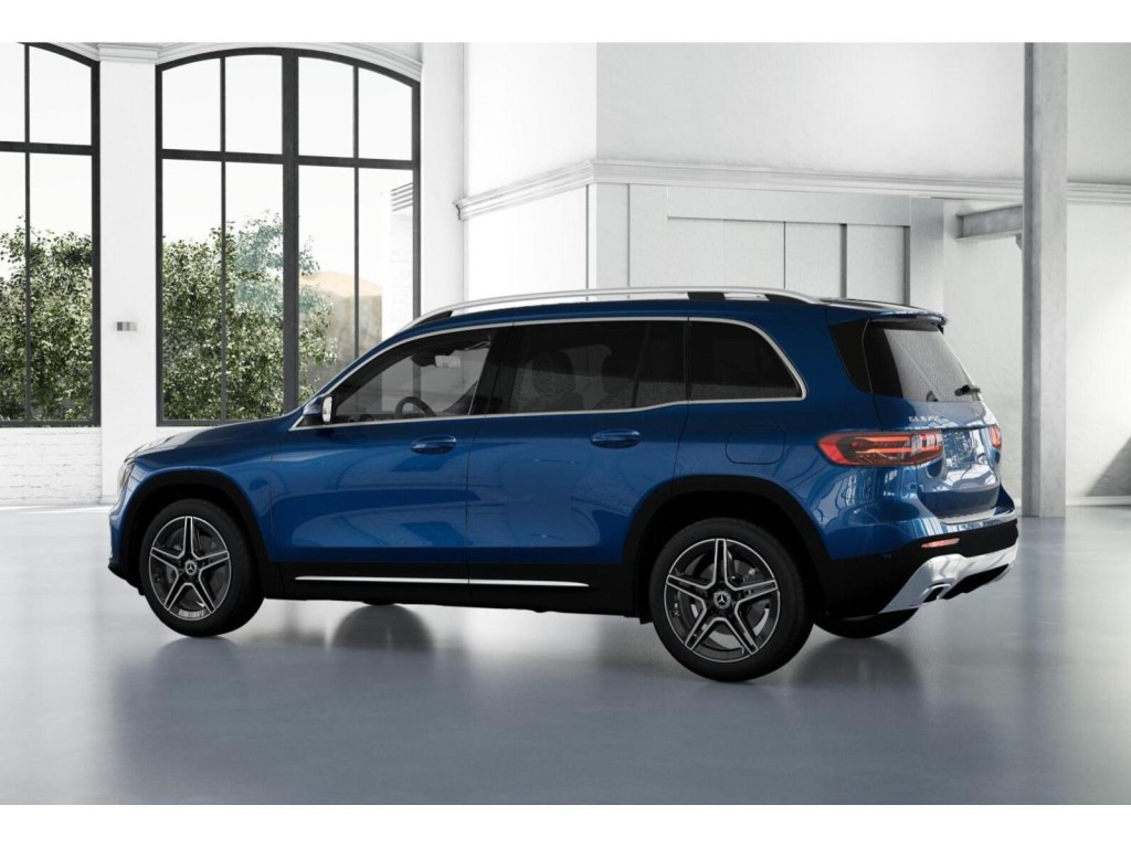 2026 Mercedes Benz GLB 250 photo 30