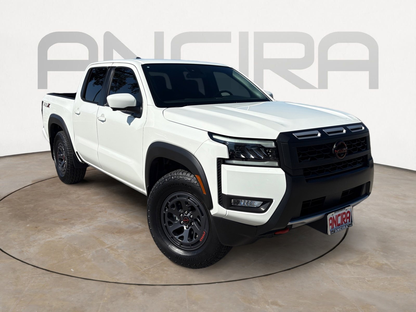 2026 Nissan Frontier PRO-X photo 3