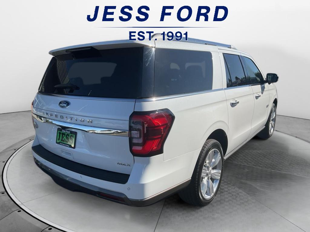 2024 Ford Expedition King Ranch MAX photo 4