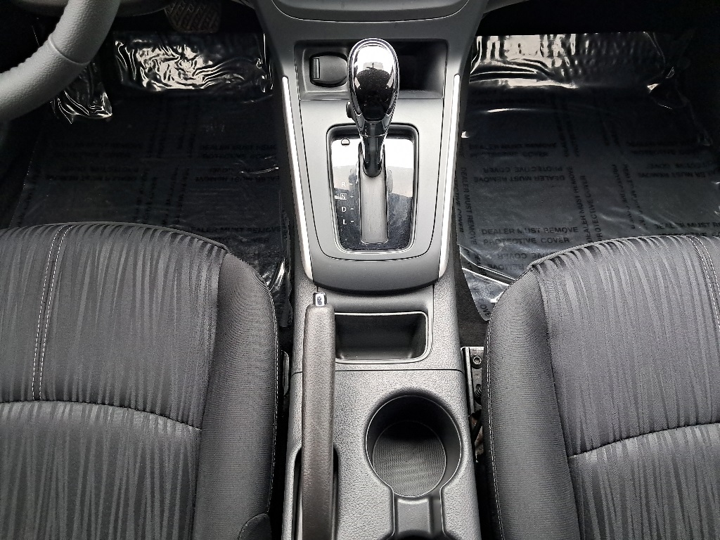 2017 Nissan Sentra photo 19