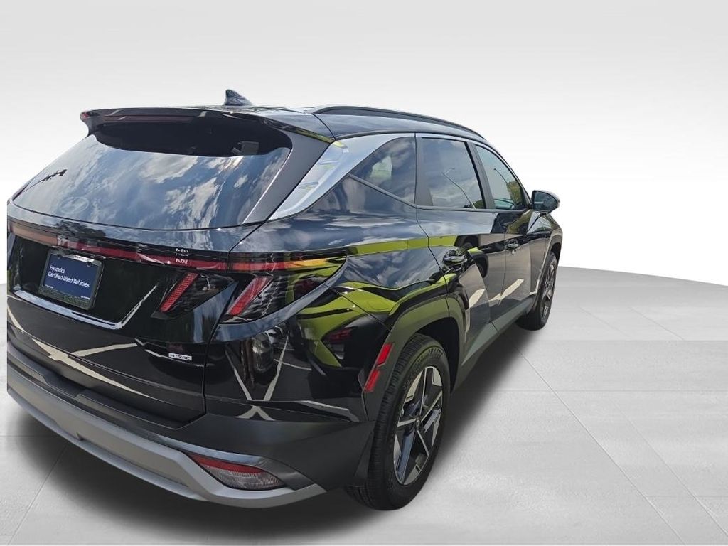 2025 Hyundai Tucson SEL Convenience photo 3