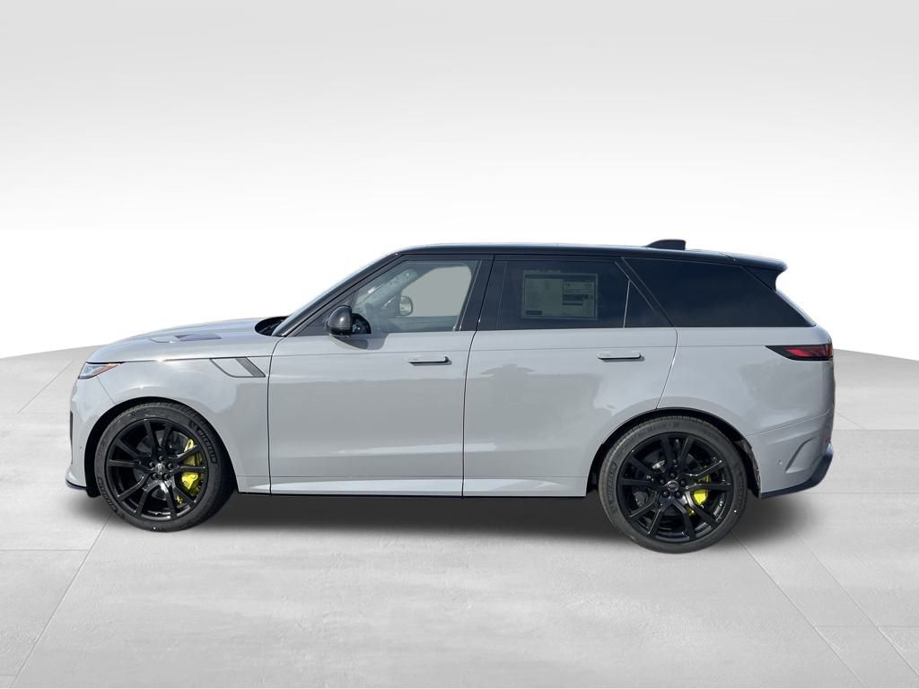 2025 Land Rover Range Rover Sport photo 5