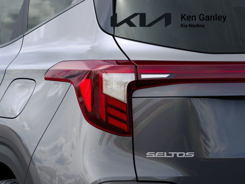 2026 Kia Seltos S photo 3