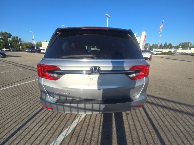 2023 Honda Odyssey EX-L photo 12