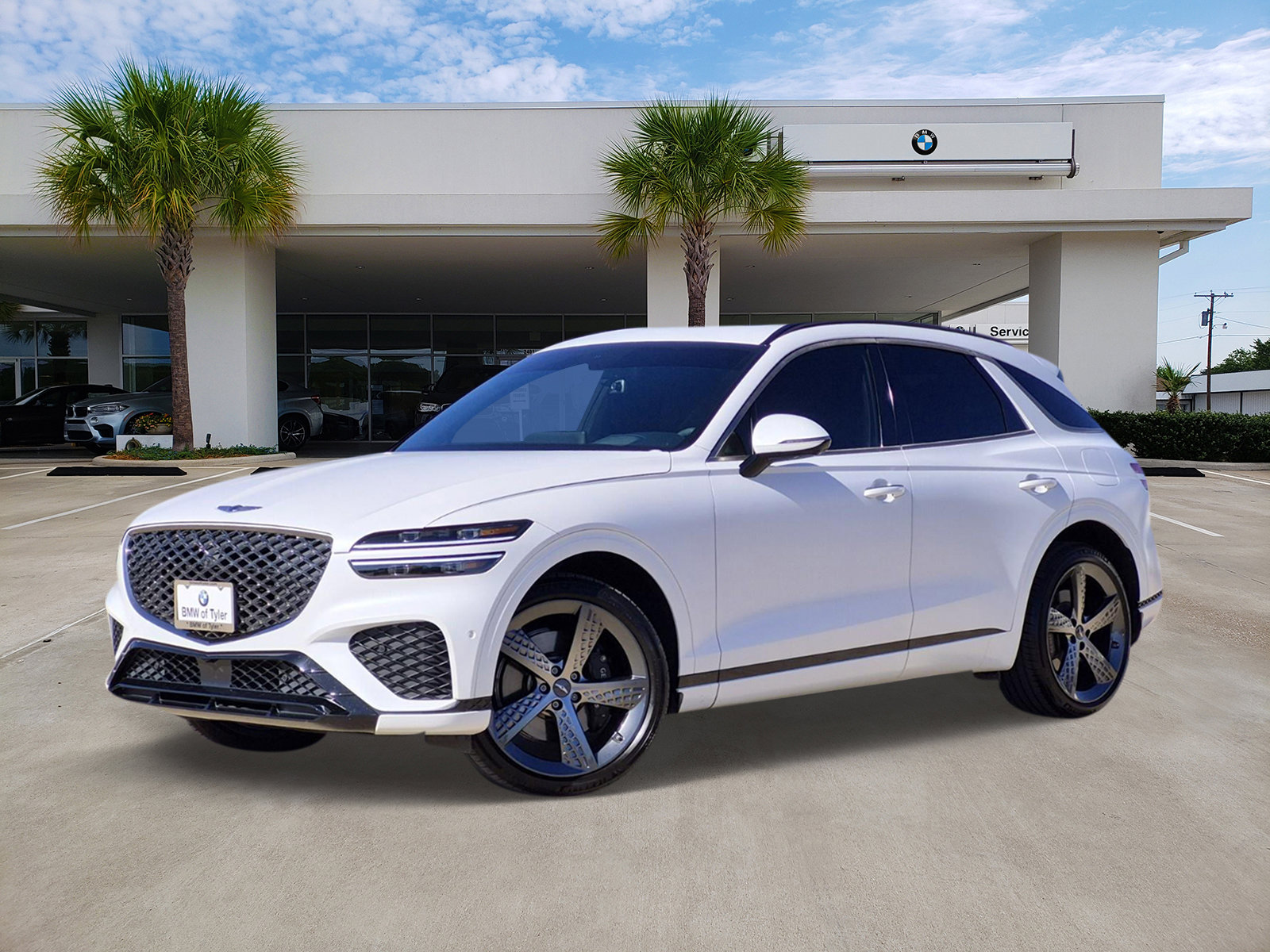 2023 GENESIS GV70 Sport's photo