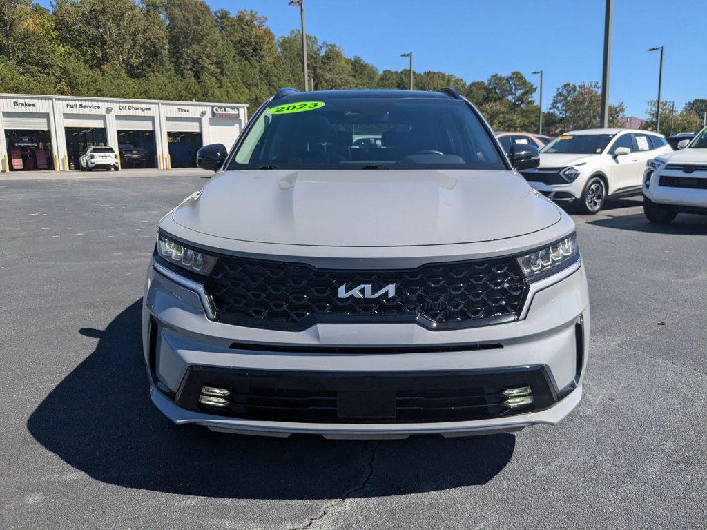 2023 Kia Sorento EX photo 2