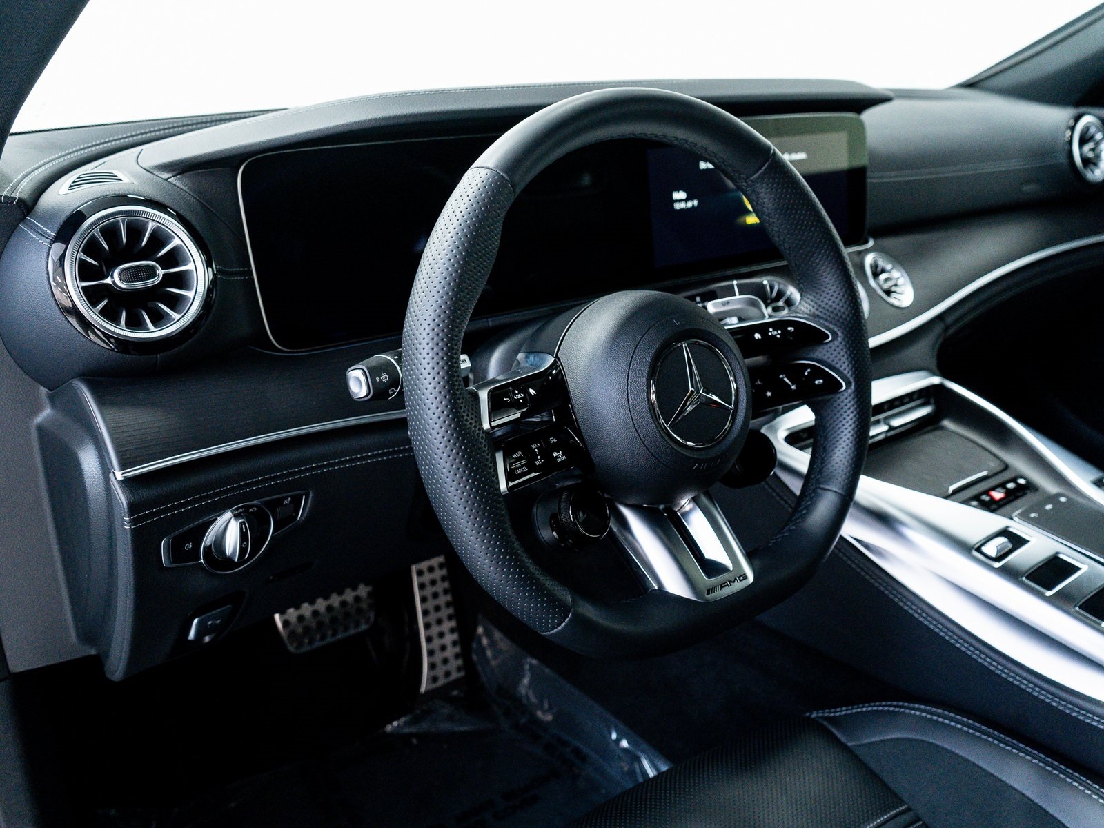 2023 Mercedes Benz AMG GT photo 13