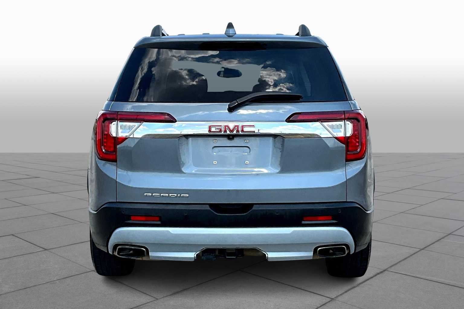 2022 Gmc Acadia SLT photo 4