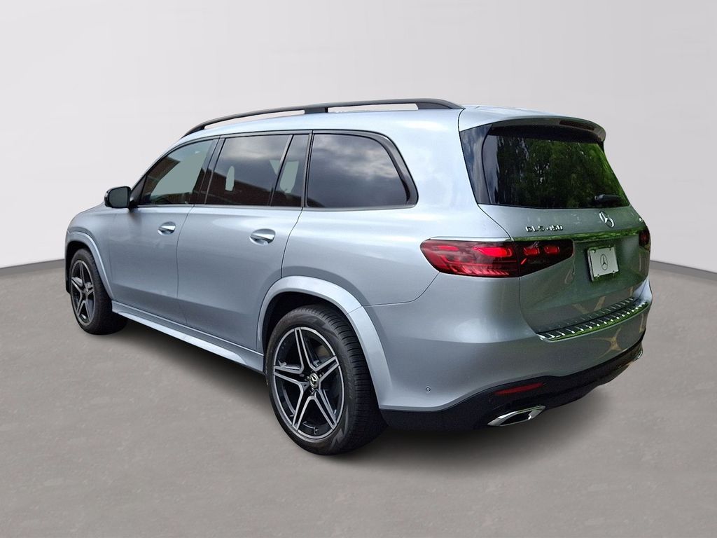 2025 Mercedes Benz GLS 450 4MATIC photo 4