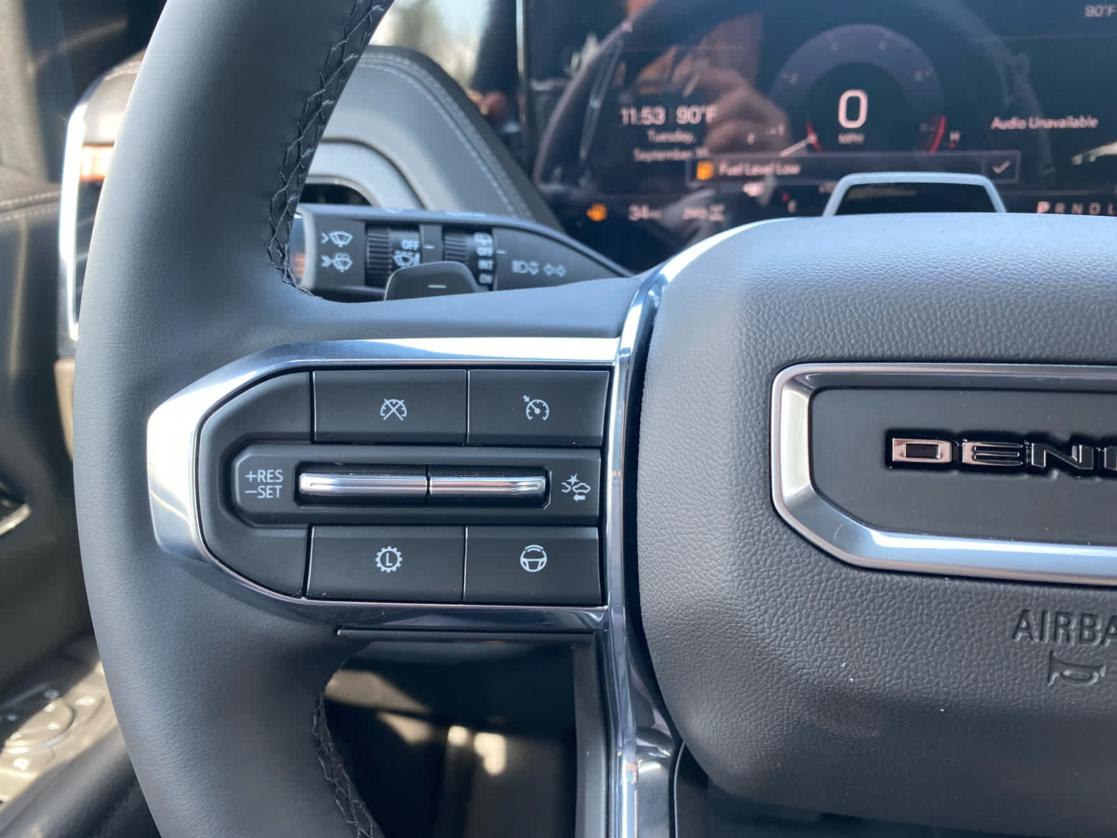 2025 Gmc Yukon XL Denali photo 16