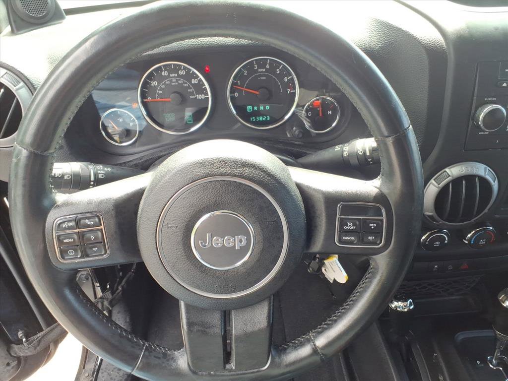 2013 Jeep Wrangler Unlimited Sport photo 14