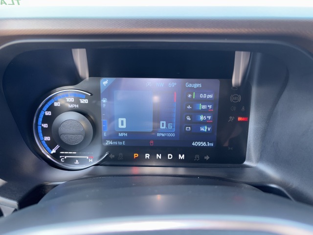 2021 Ford Bronco Outer Banks photo 14